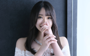 由香里(ゆかり)